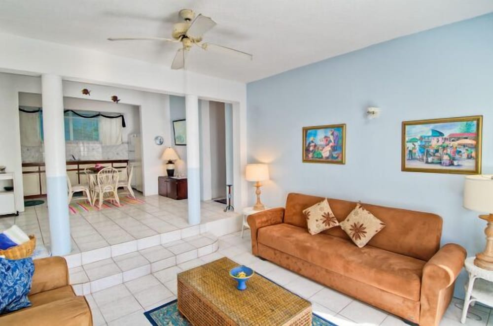 The Lighthouse Villas - Photo 12