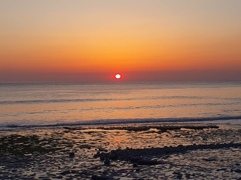 Luxury Shepherds Hut Near Glamorgan Coast
