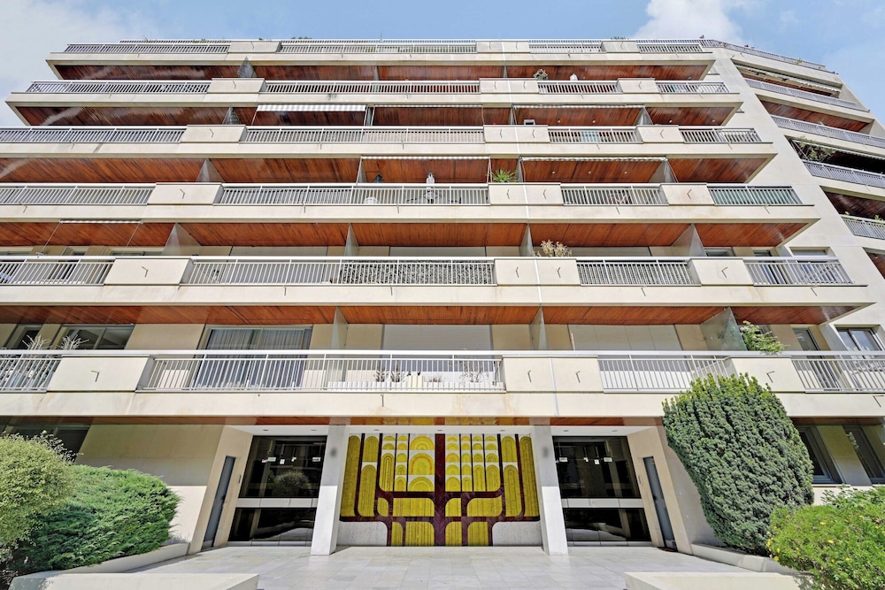 Modern Apartment - 3br-6p - Neuilly-sur-seine