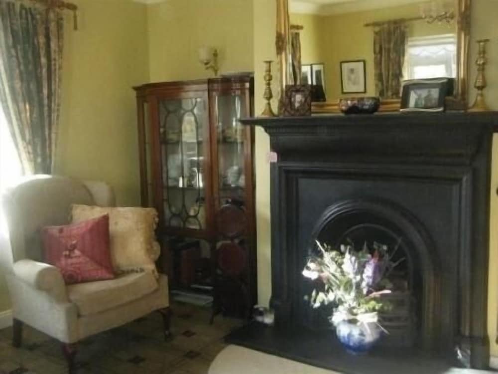 Brooklodge B&B