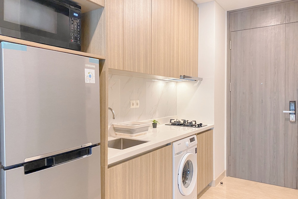 Modern Look Studio Apartment Arumaya Residence
