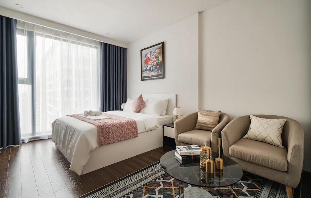 Luxhousing Masteri West Heights