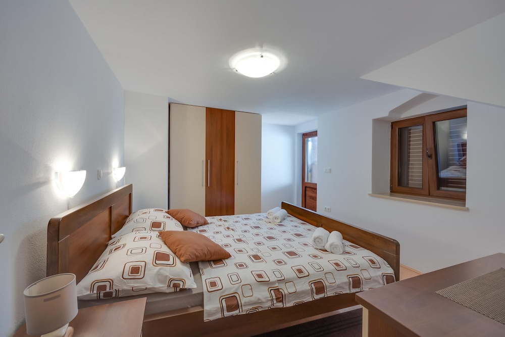 Holiday Home Ema in Tar - Vabriga