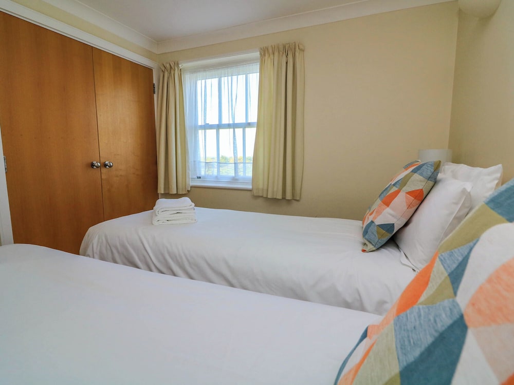 4 Thurlestone Beach House