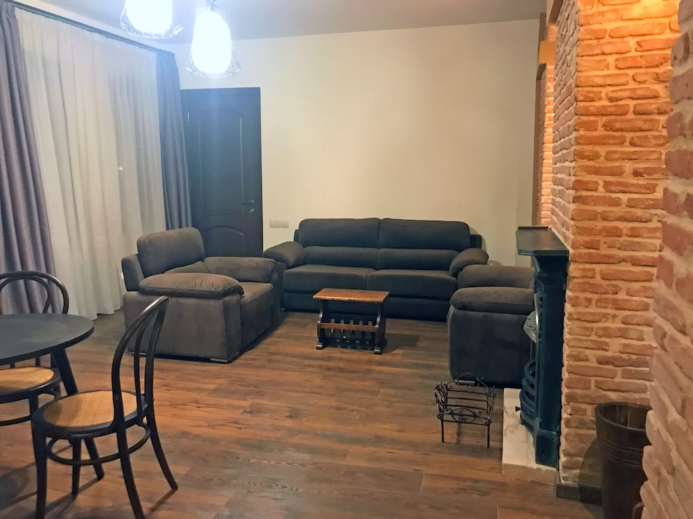 OC Apartments