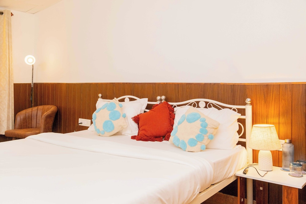 Palm Beach Lifestyle Resort By Anusaksh