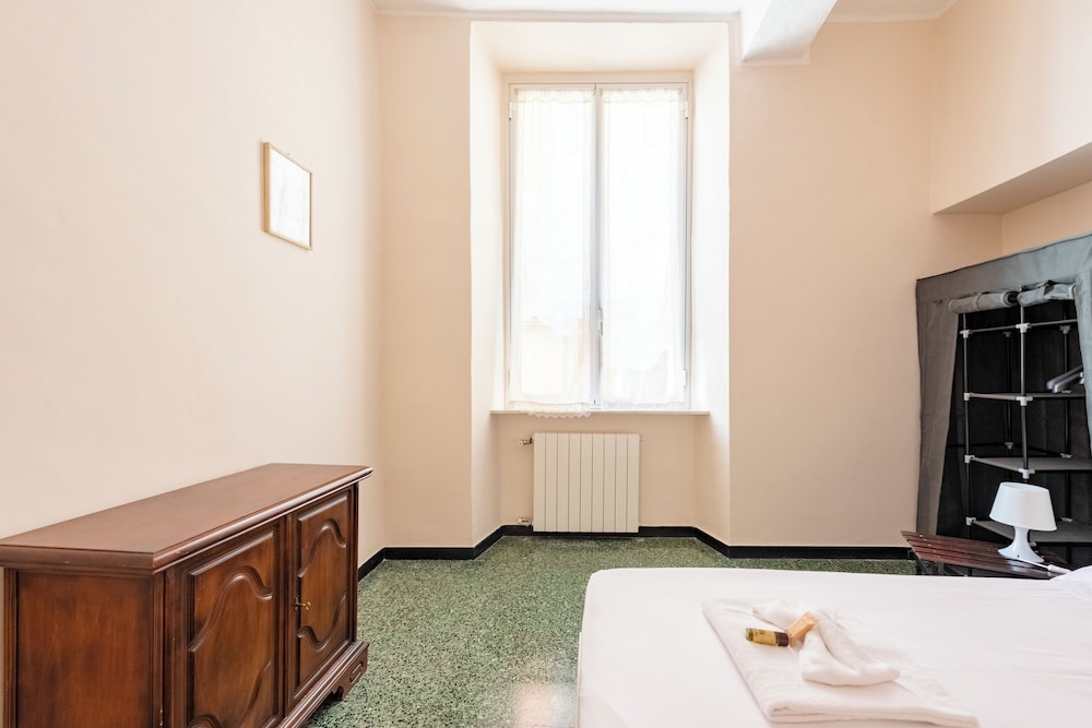 Bright flat near Porto Antico