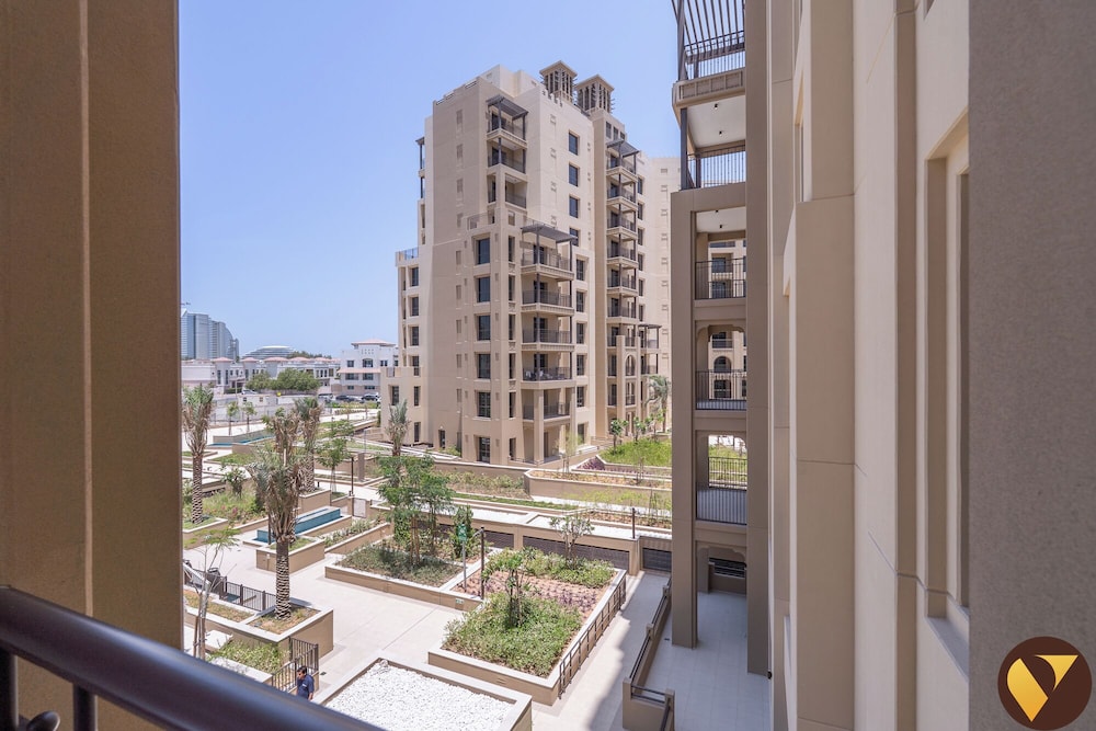 Madinat Jumeirah Living with Pool View