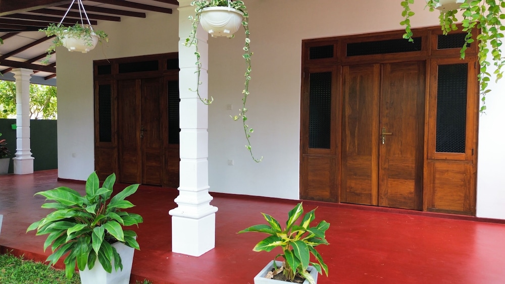 Sigiri Serenity Hostel