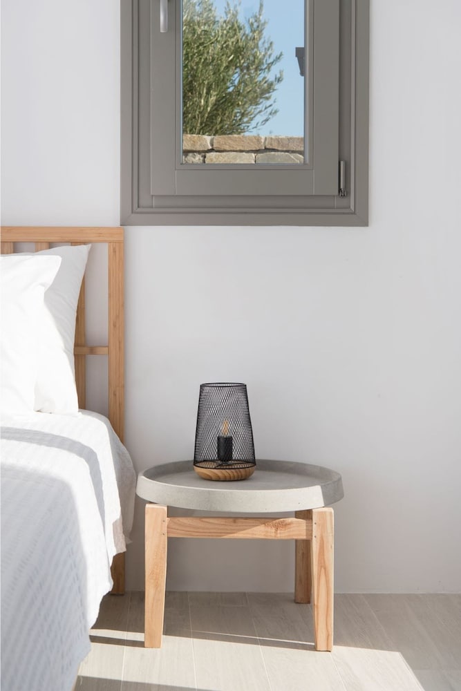 Rising Sun sea View Villa Near the Beach Paros