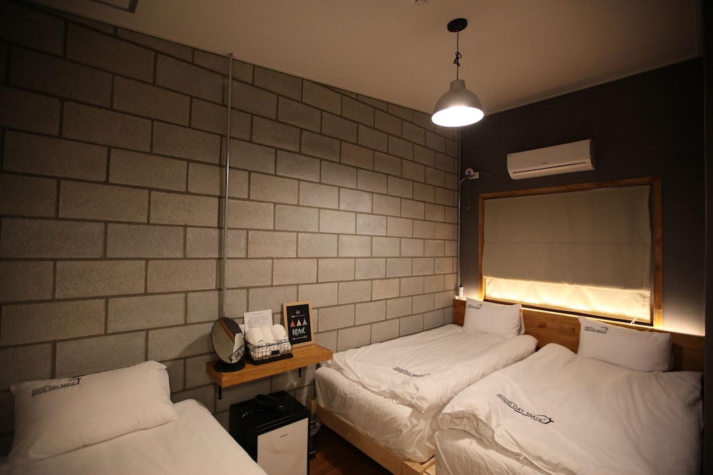 Good Day Mate Hostel
