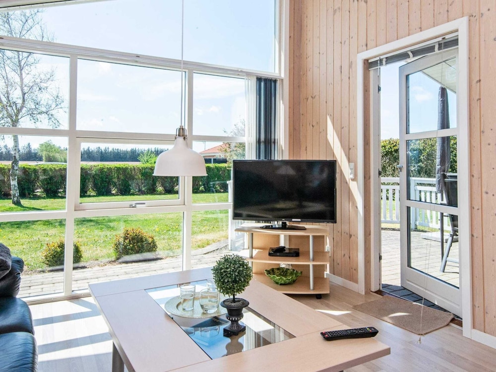 6 Person Holiday Home in Tarm view 5