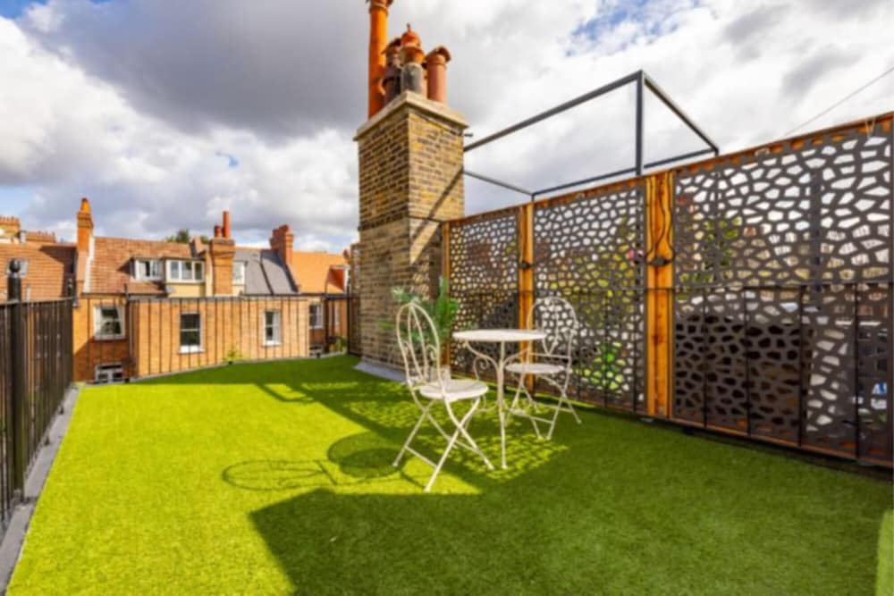 outdoor bbq area