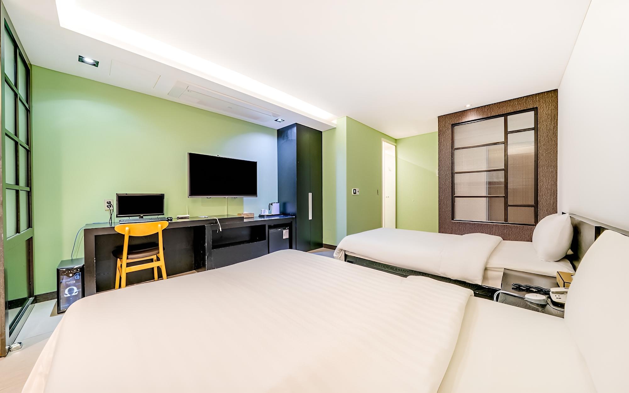Incheon Ali Suite Hotel