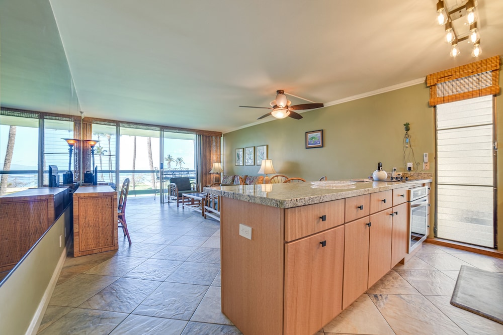 Beachside Kihei Vacation Rental w/ Stunning Views!
