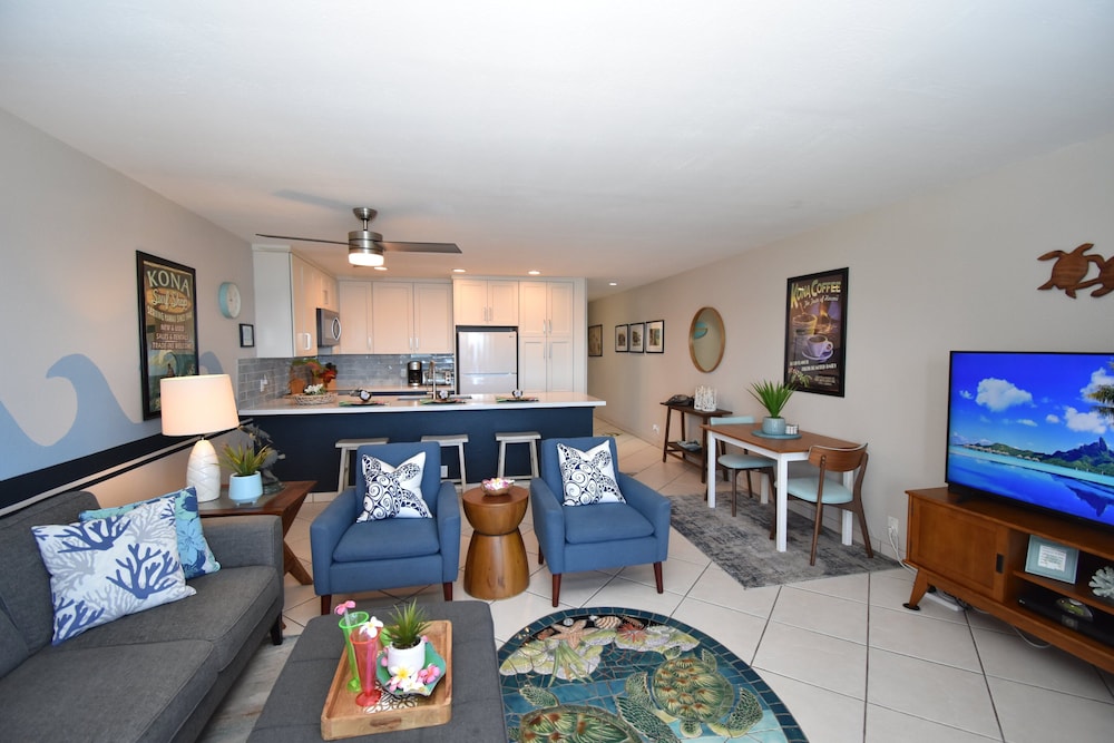 True Oceanfront - Panoramic Sunset View! - No Stairs - Vrkcv