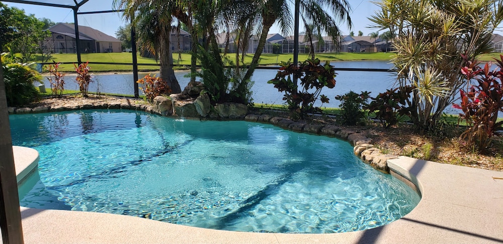 1031 3 Bedroom Pool Home, Eagle Pointe Kissimmee - Image 3