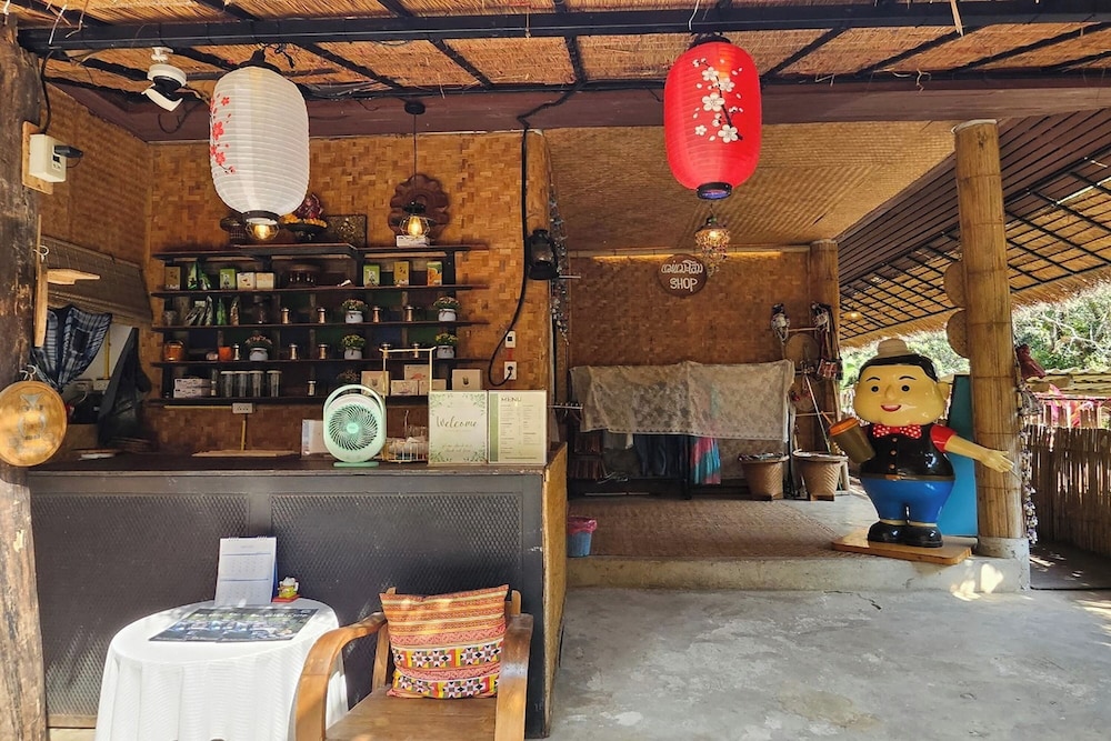 Mae Mae Home