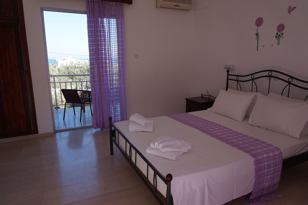 Yialos Studios