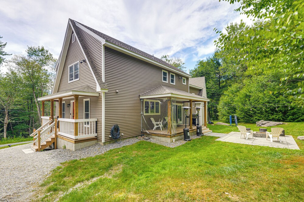2 Mi to Golfing & Hiking: Spacious Wilmington Home