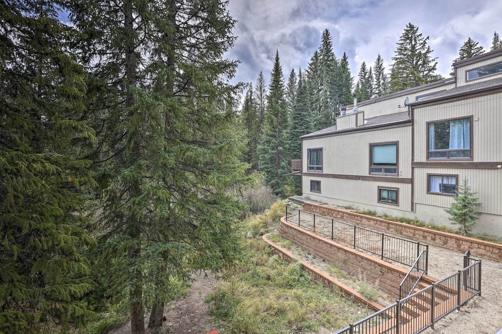 Modern Winter Park Townhome w/ Balcony, Grill view 5