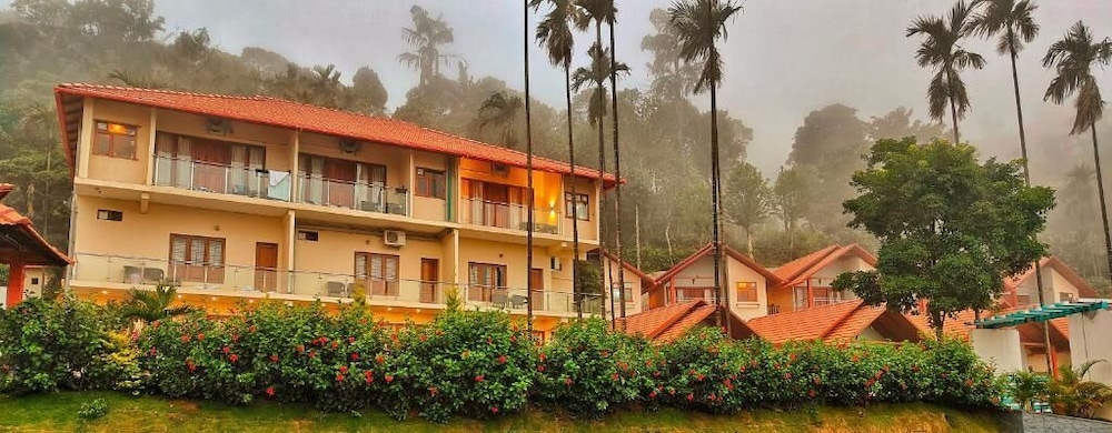Hill Crest Resort view 4