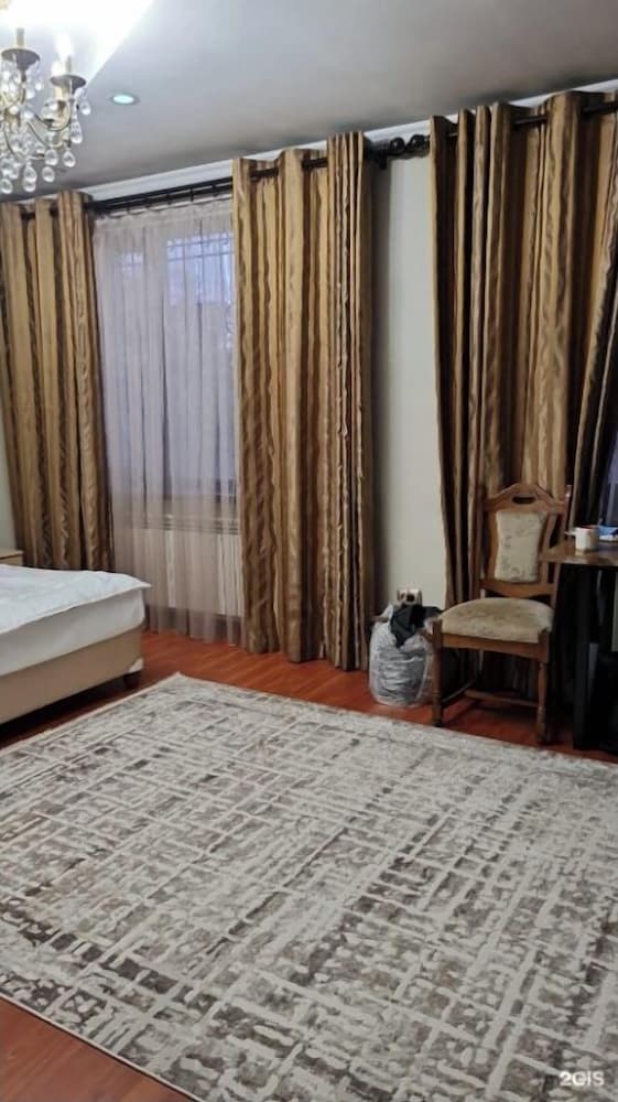Lite Guest House