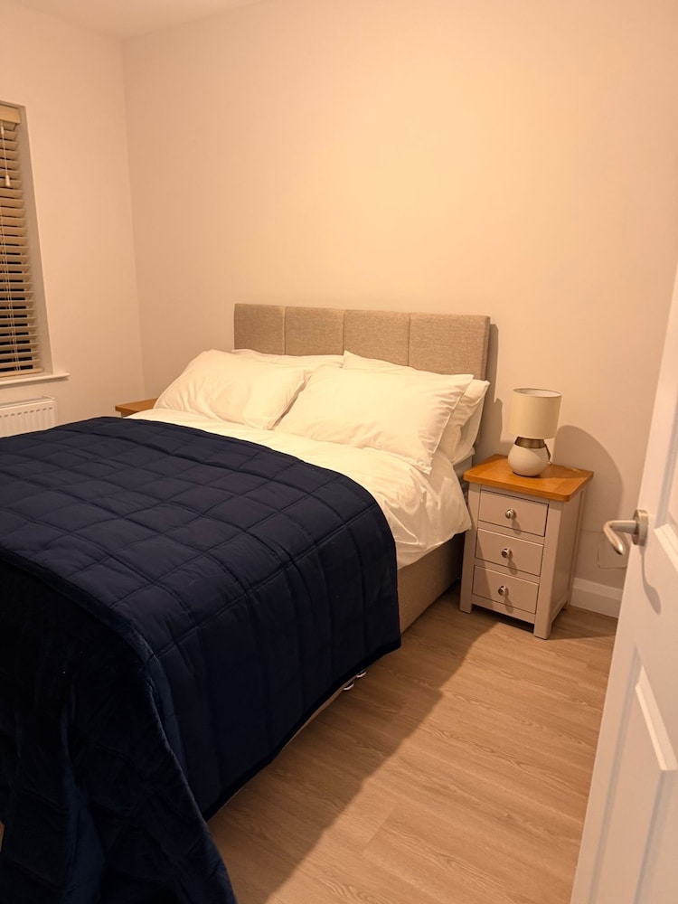 Modern Entire Home Retreat in Newry