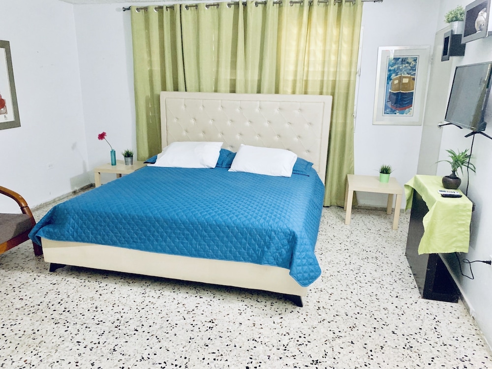 Atenas City Inn