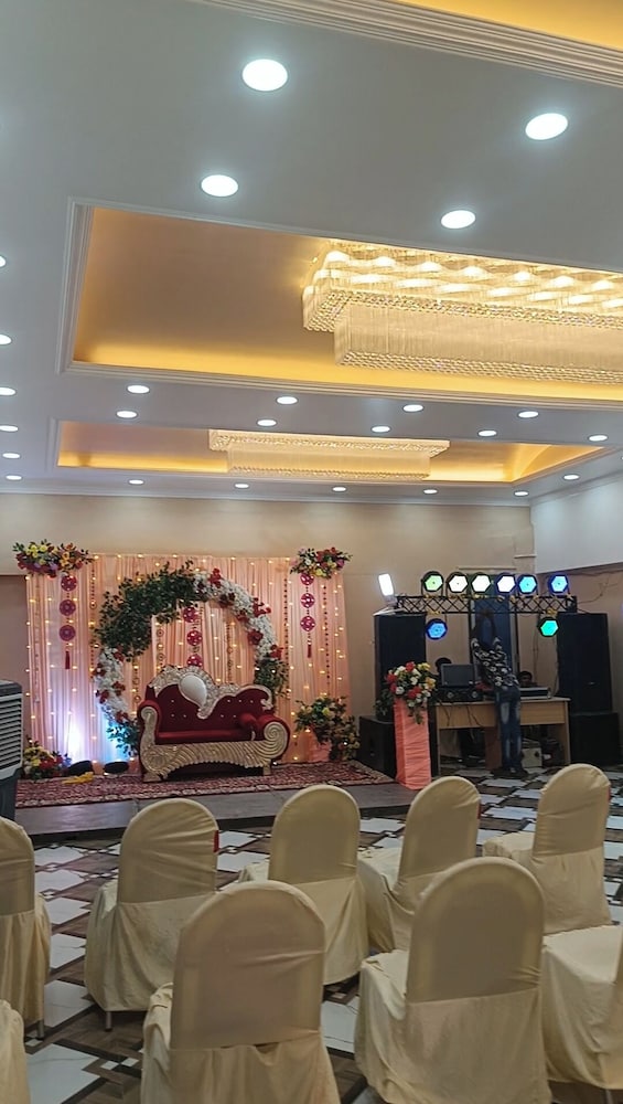 Hotel Pranjal Inn