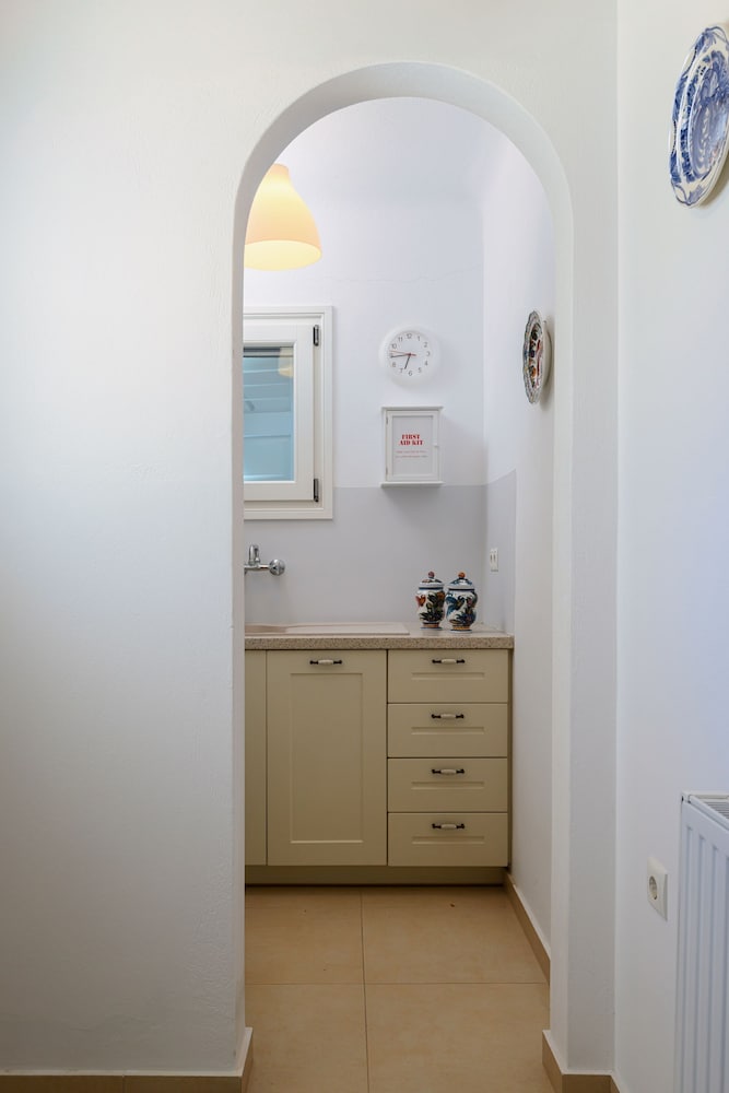 Naxos Kastraki Homey Villa With Sea View