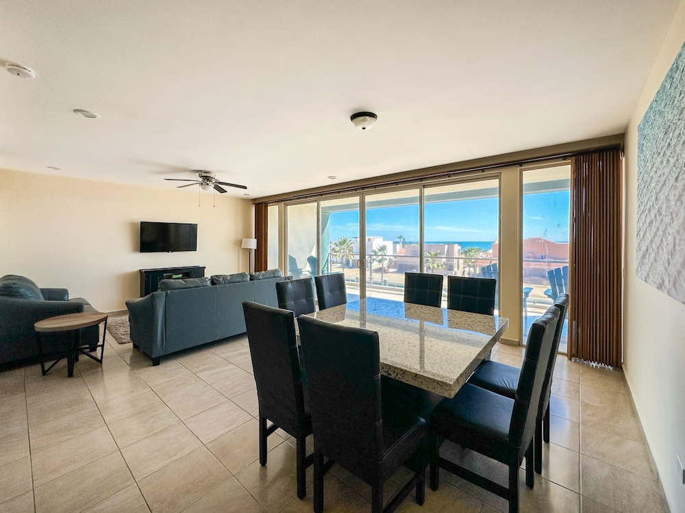 Amazing Location Close to it all Great Price