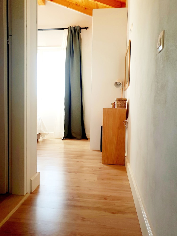 Reiki Luxury Villas view 4
