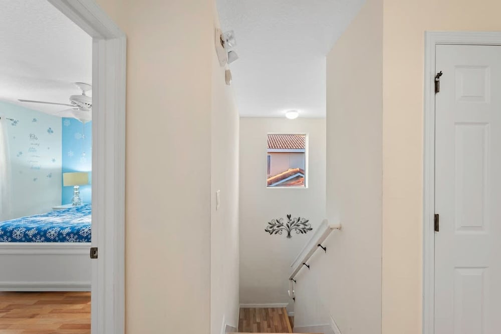 Lake View and Private Pool 4BR at Bella Vida