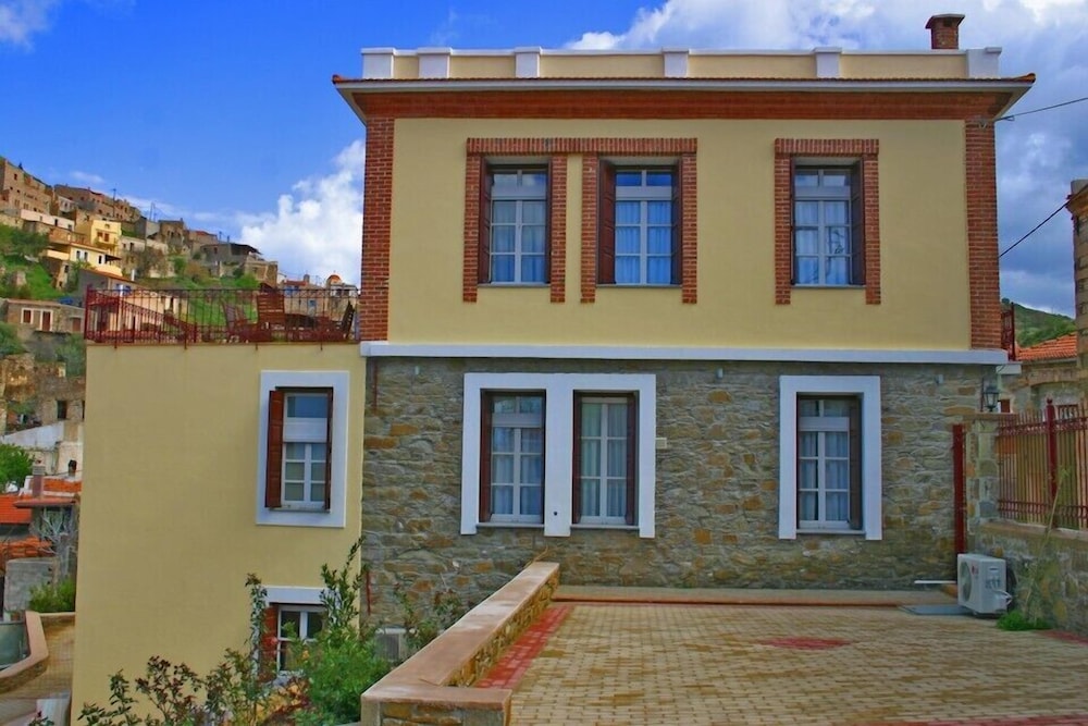 Yasemi of Chios