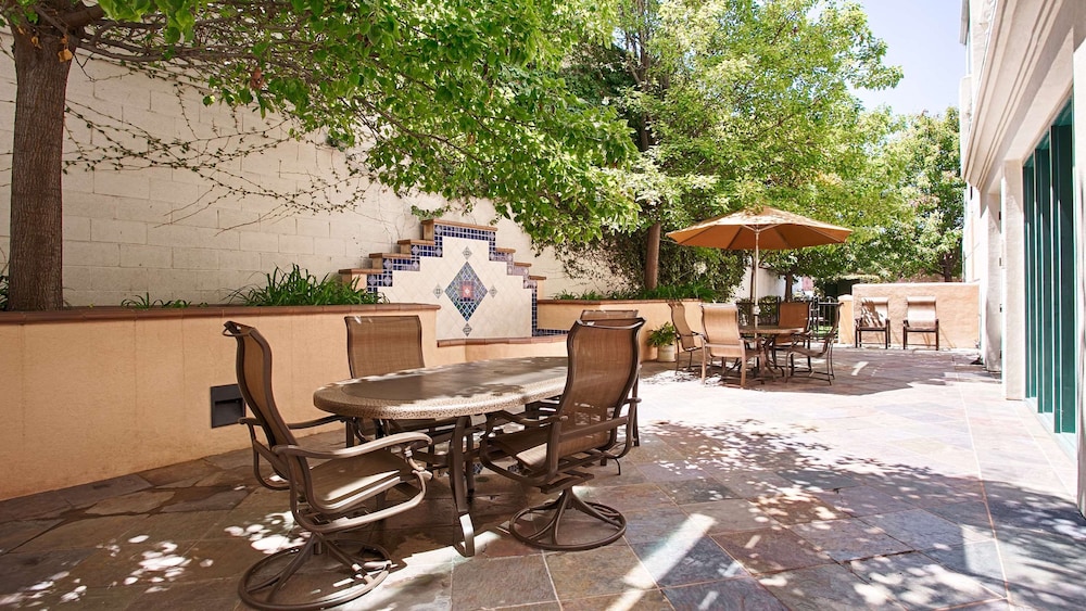 Best Western Inn  Suites San Mateo - San Francisco Airport - Property Image 16