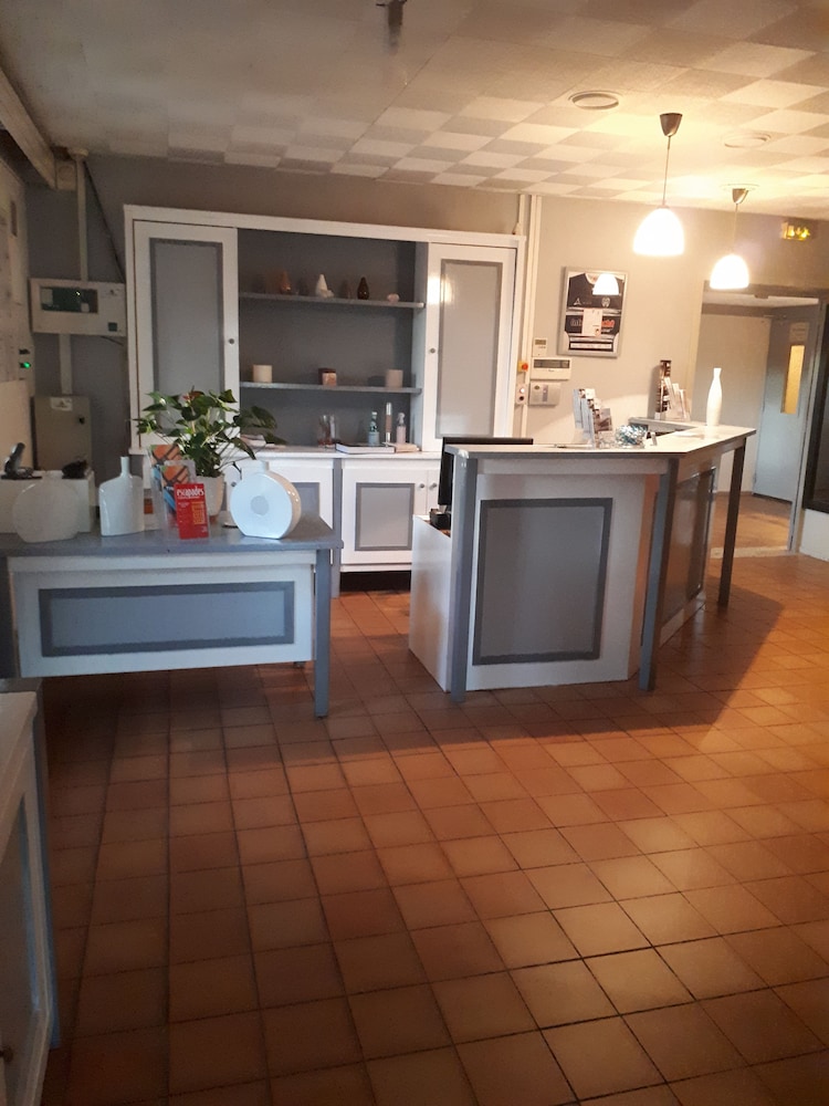 Narbonne Vacations - Brit Hotel Plaisance - Property Image 5