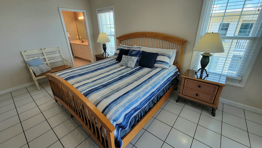 Pelican Point by Tybee Vacation Rentals