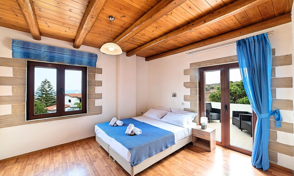 Cretan Dream Villa view 4