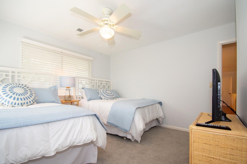 379 Wahoo Dr view 5