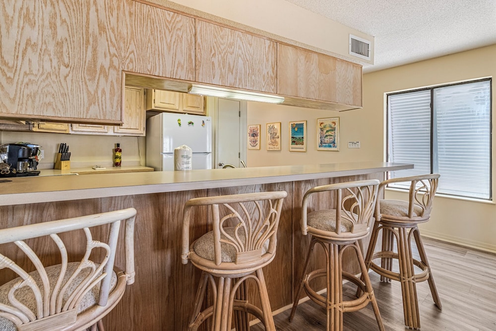 Salty Dog by Southern Vacation Rentals