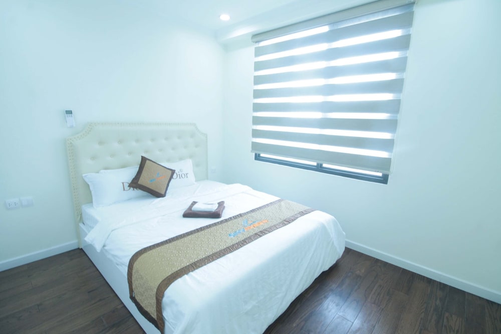 Bayhomes D'Capitale Serviced Apartment