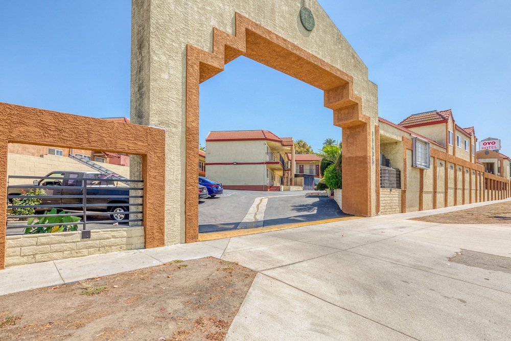 Passport Inn Whittier