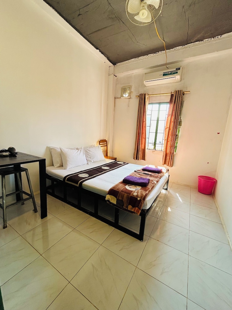 Vang Vieng Rock Backpacker Hostel