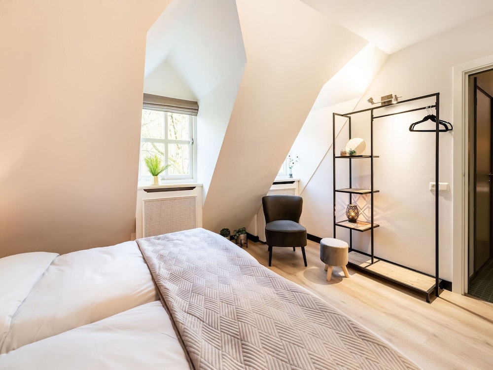 Beautiful Villa in Drunen With Private Heated Pool view 3