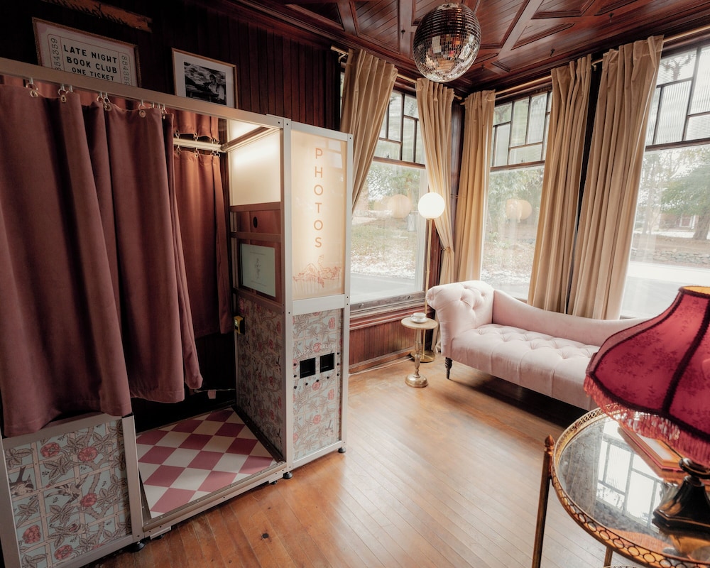 The Bookhouse Hotel at Faunbrook