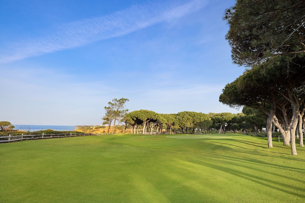 Pine Cliffs Ocean Suites, a Luxury Collection Resort & Spa