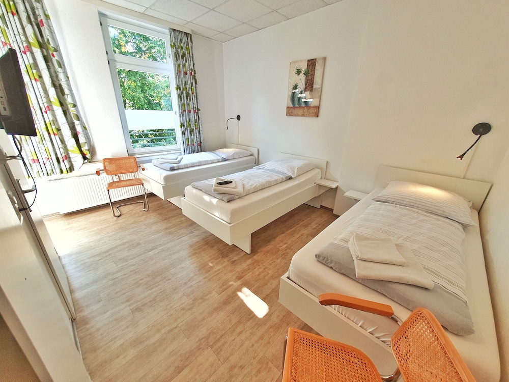 Aparthotel B & L