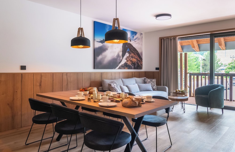 Gora Luxury Apartment