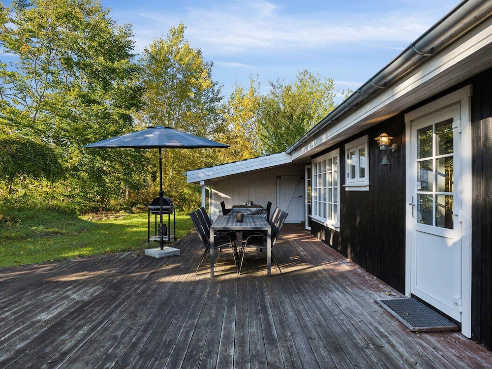 5 Star Holiday Home in Saeby